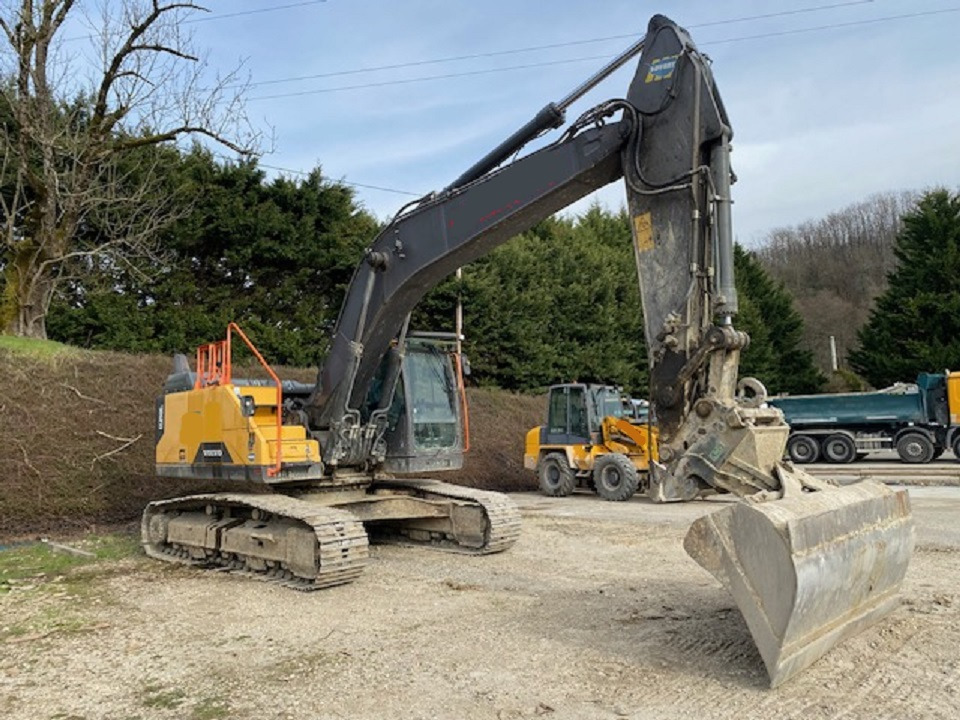 VOLVO EC250EL - Pelle de démolition: photos 2 VOLVO EC250EL - Pelle de démolition: photos 2