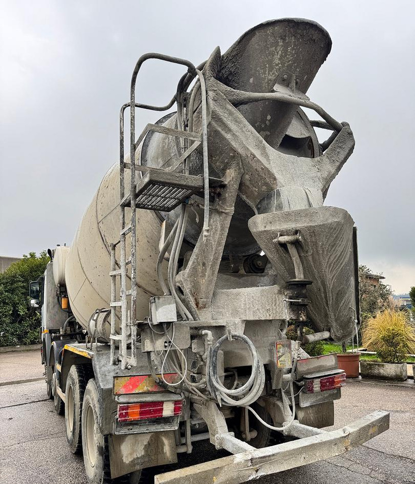 Autobetoniera Armec PHY120 su telaio Mercedes-Benz - Camion malaxeur: photos 4 Autobetoniera Armec PHY120 su telaio Mercedes-Benz - Camion malaxeur: photos 4