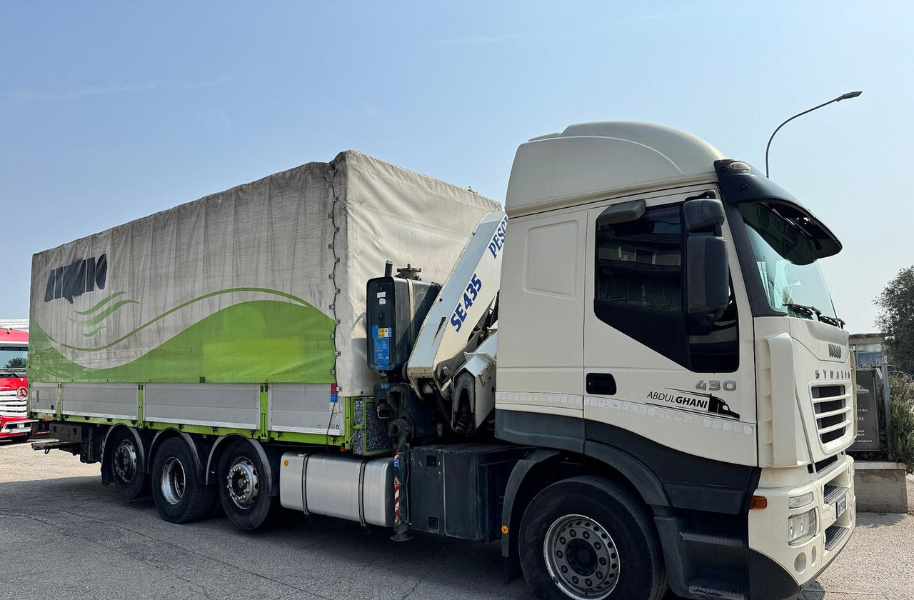 IVECO 430 - 4 ASSI STRADALE CON GRU - Camion à rideaux coulissants, Camion grue: photos 3 IVECO 430 - 4 ASSI STRADALE CON GRU - Camion à rideaux coulissants, Camion grue: photos 3