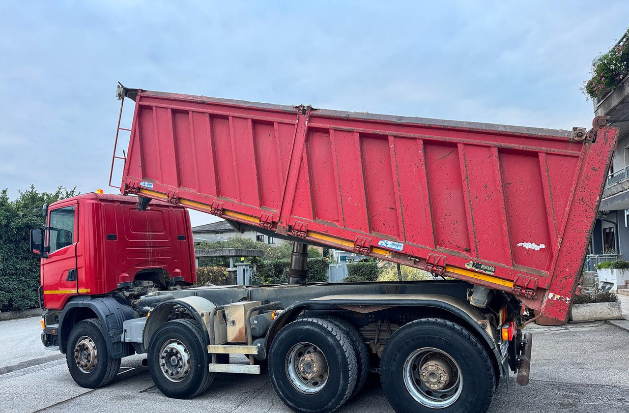 Scania R124/470 Ribaltabile 8X4 - Camion benne: photos 3 Scania R124/470 Ribaltabile 8X4 - Camion benne: photos 3