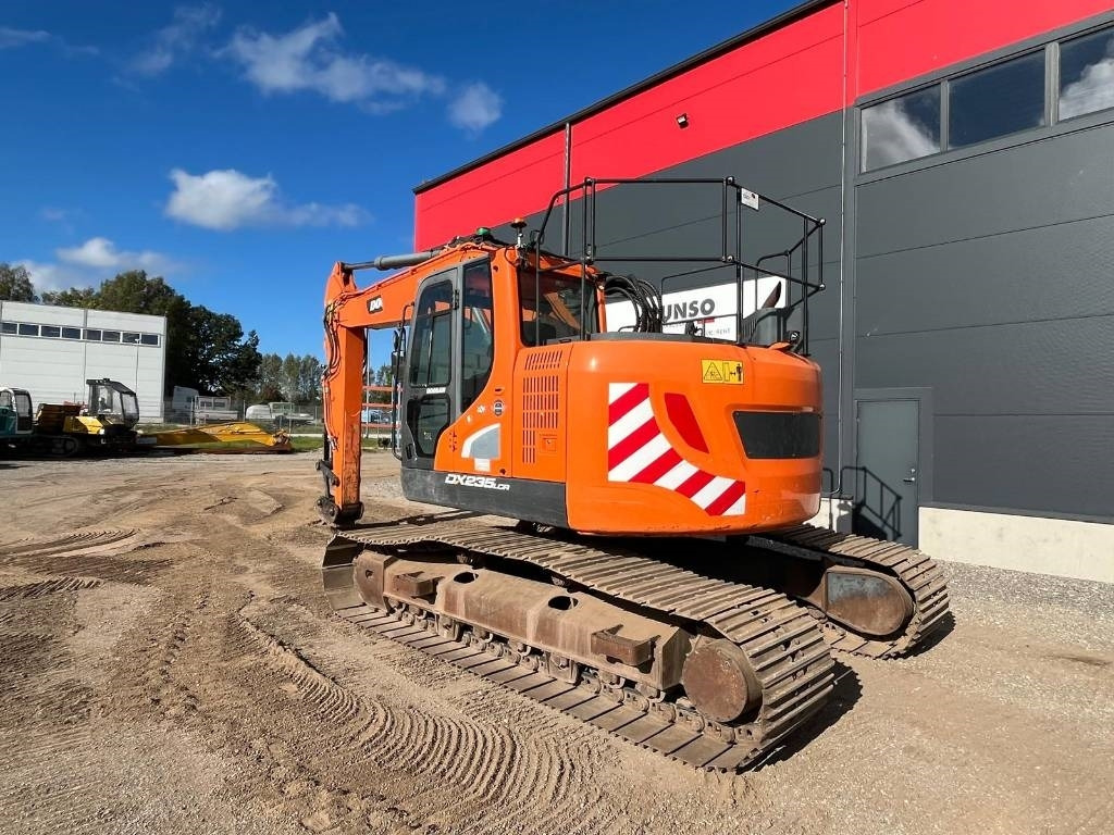 Doosan DX 235 LCR-5 - Pelle sur chenille: photos 3 Doosan DX 235 LCR-5 - Pelle sur chenille: photos 3