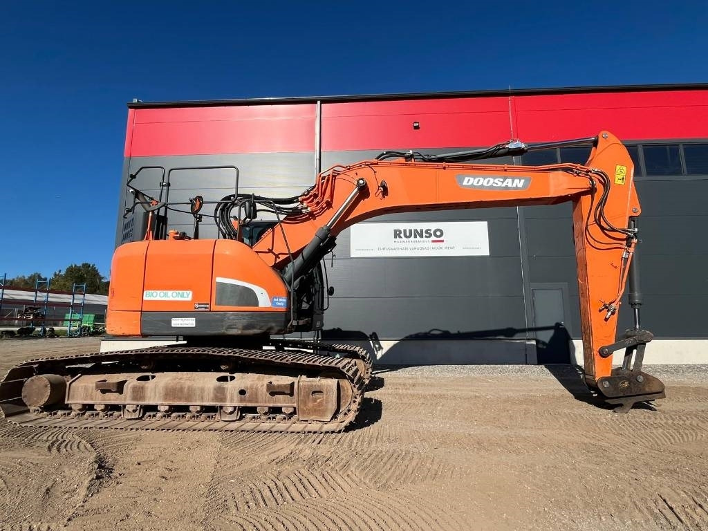 Doosan DX 235 LCR-5 - Pelle sur chenille: photos 5 Doosan DX 235 LCR-5 - Pelle sur chenille: photos 5
