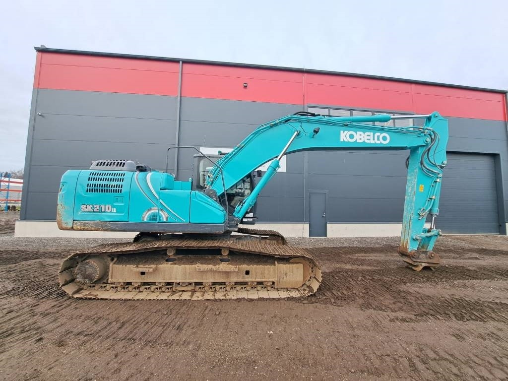 Kobelco SK 210-10 - Pelle sur chenille: photos 5 Kobelco SK 210-10 - Pelle sur chenille: photos 5