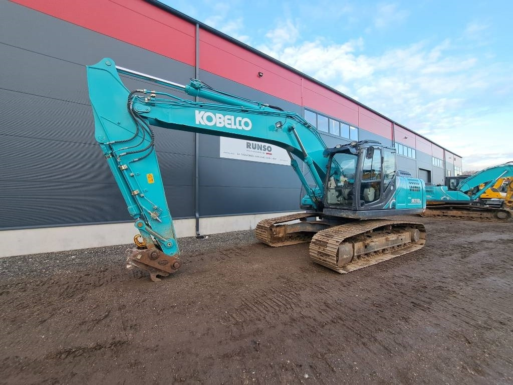 Kobelco SK 210 LC-10 - Pelle sur chenille: photos 1 Kobelco SK 210 LC-10 - Pelle sur chenille: photos 1