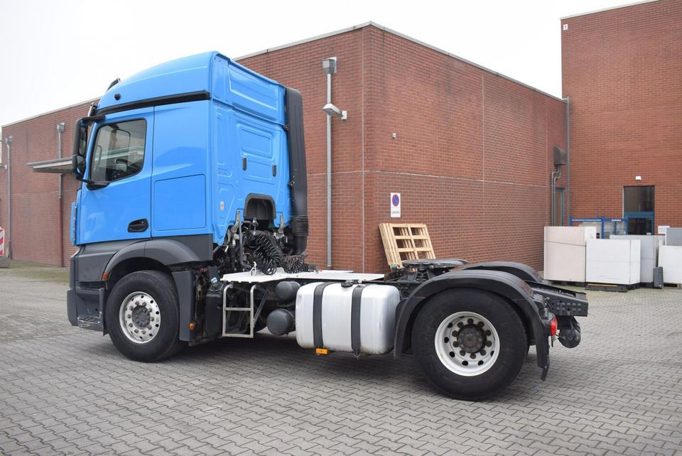 Mercedes-Benz Actros 1843 Stream Space Kipphydraulik Klima - Autre matériel: photos 4 Mercedes-Benz Actros 1843 Stream Space Kipphydraulik Klima - Autre matériel: photos 4