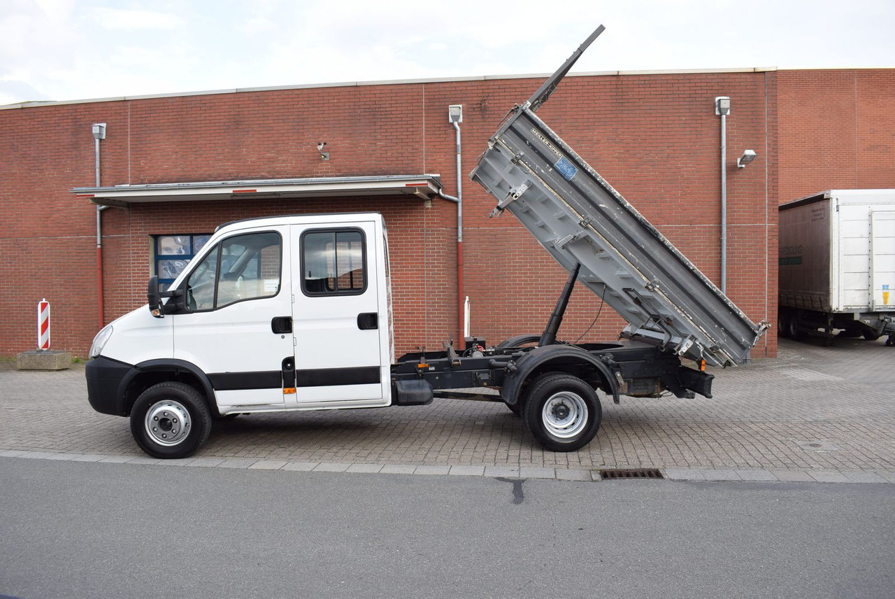 Iveco Daily 70 C17 Meiller Kipper Nutzlast 3100KG - Véhicule utilitaire benne, Utilitaire double cabine: photos 3 Iveco Daily 70 C17 Meiller Kipper Nutzlast 3100KG - Véhicule utilitaire benne, Utilitaire double cabine: photos 3