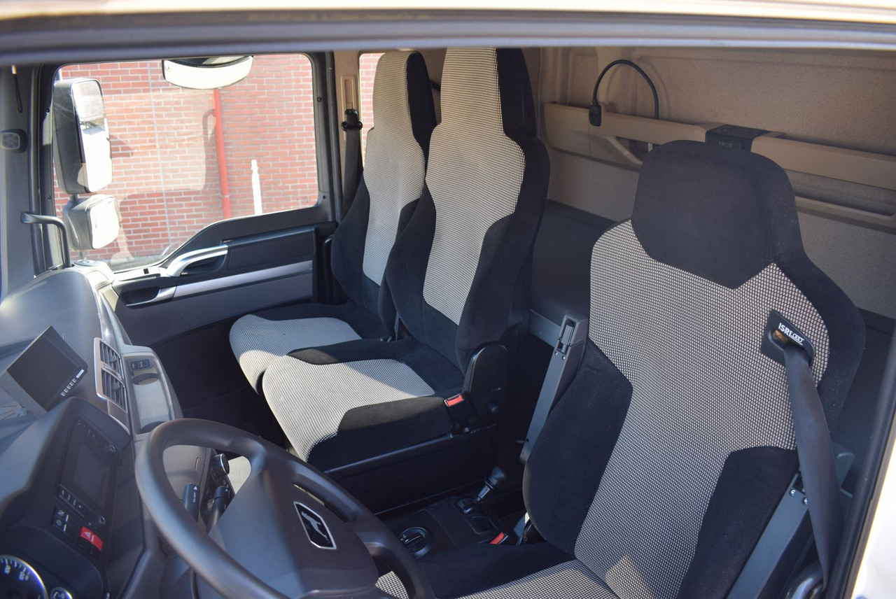 Fourgon MAN TGL 8.220 Möbelkoffer 3-Sitzer Bett AHK Klima: photos 18
