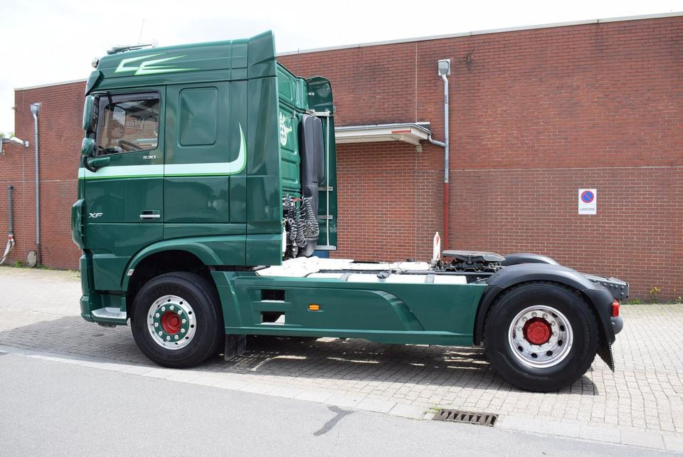 DAF XF 530 FT Retarder Leder Standklima Hydraulik - Tracteur routier: photos 3 DAF XF 530 FT Retarder Leder Standklima Hydraulik - Tracteur routier: photos 3