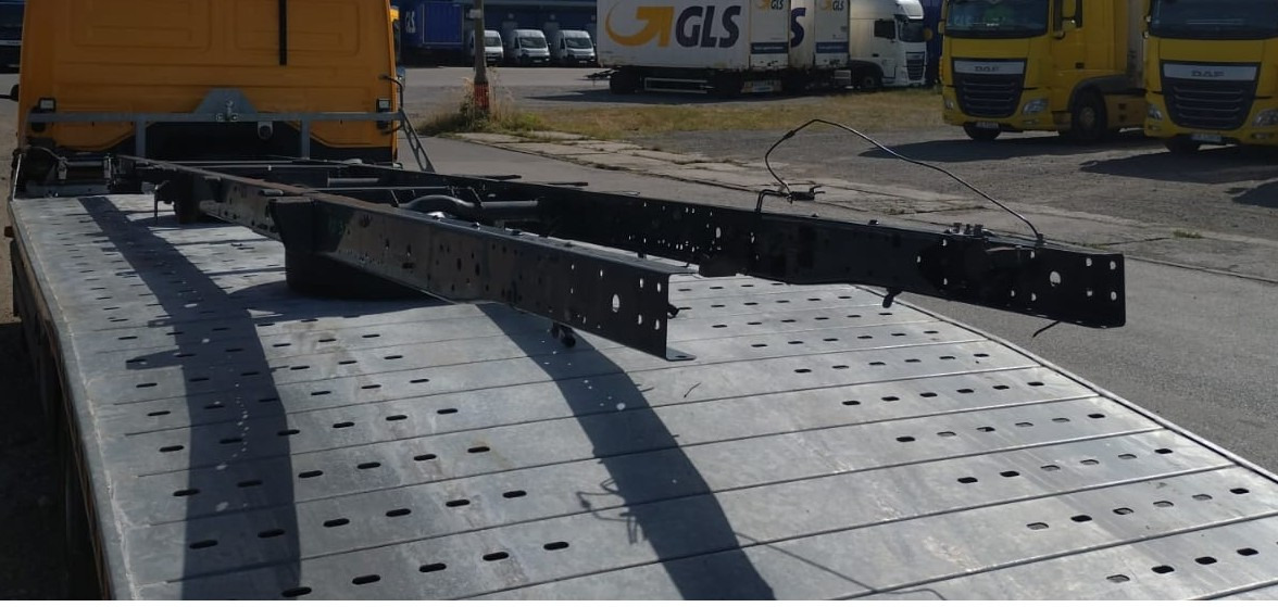 GOŁA RAMA IVECO DAILY 35S11 NR 725/095 - Frame/ Châssis pour Véhicule utilitaire: photos 3 GOŁA RAMA IVECO DAILY 35S11 NR 725/095 - Frame/ Châssis pour Véhicule utilitaire: photos 3