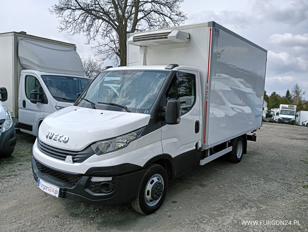 IVECO DAILY 35C14 RAMA DO ZABUDOWY NR 841 - Véhicule utilitaire frigorifique: photos 1 IVECO DAILY 35C14 RAMA DO ZABUDOWY NR 841 - Véhicule utilitaire frigorifique: photos 1