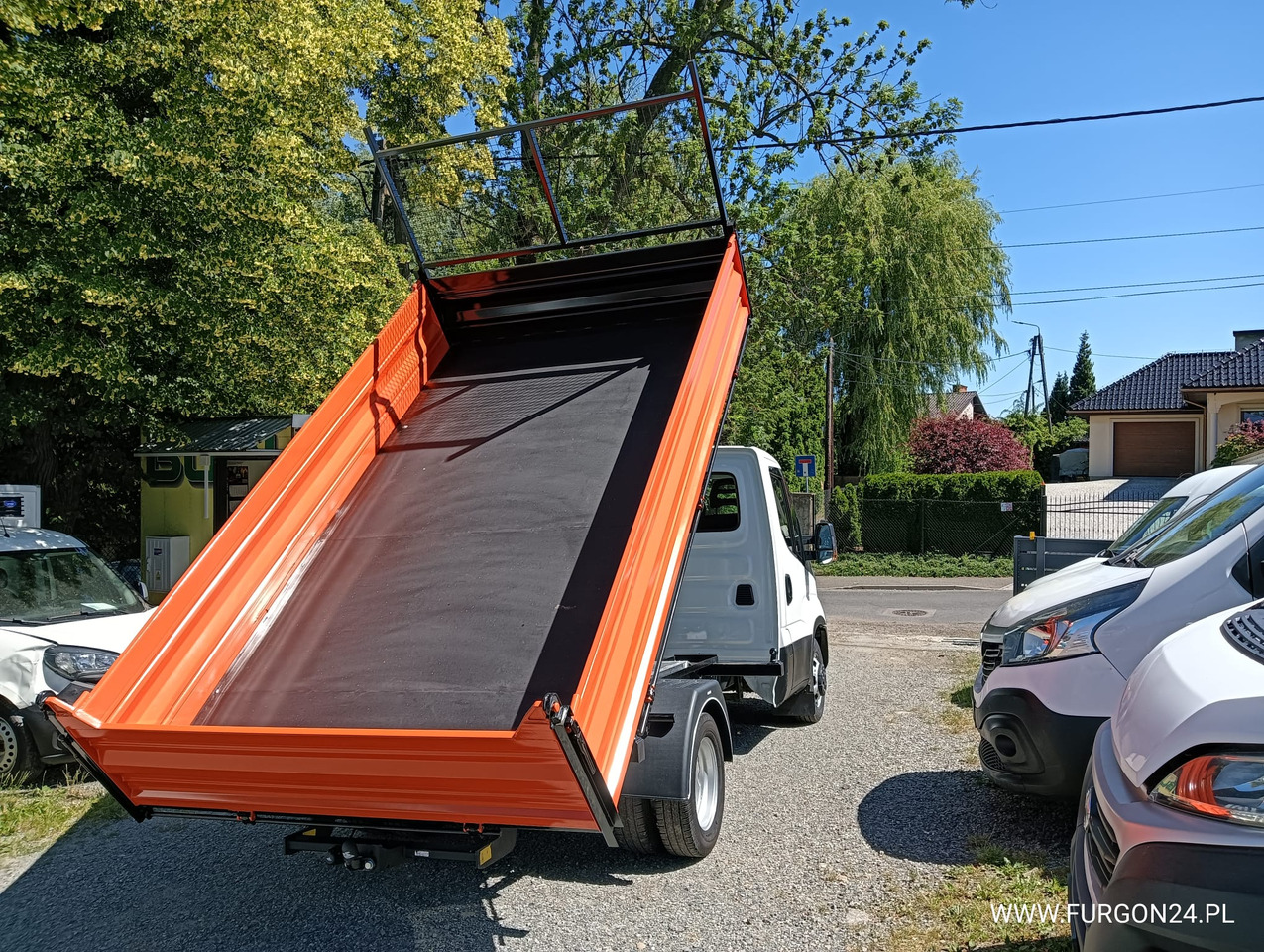 IVECO DAILY 35C14 WYWROTKA KIPER Z NAJAZDAMI NR 841 - Véhicule utilitaire benne: photos 4 IVECO DAILY 35C14 WYWROTKA KIPER Z NAJAZDAMI NR 841 - Véhicule utilitaire benne: photos 4