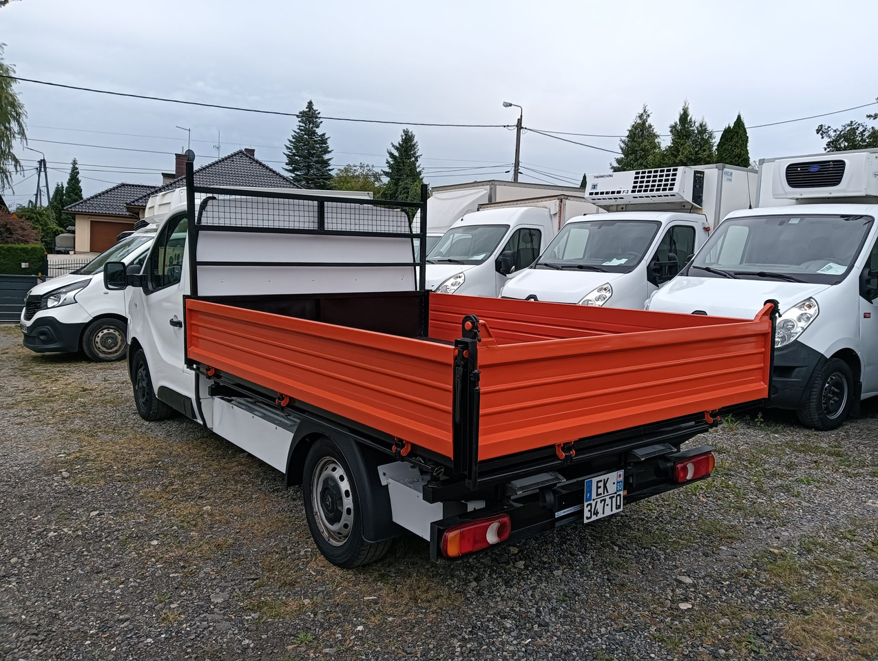 RENAULT TRAFIC WYWROTKA KIPER Z NAJAZDAMI NR 840 - Véhicule utilitaire benne: photos 4 RENAULT TRAFIC WYWROTKA KIPER Z NAJAZDAMI NR 840 - Véhicule utilitaire benne: photos 4