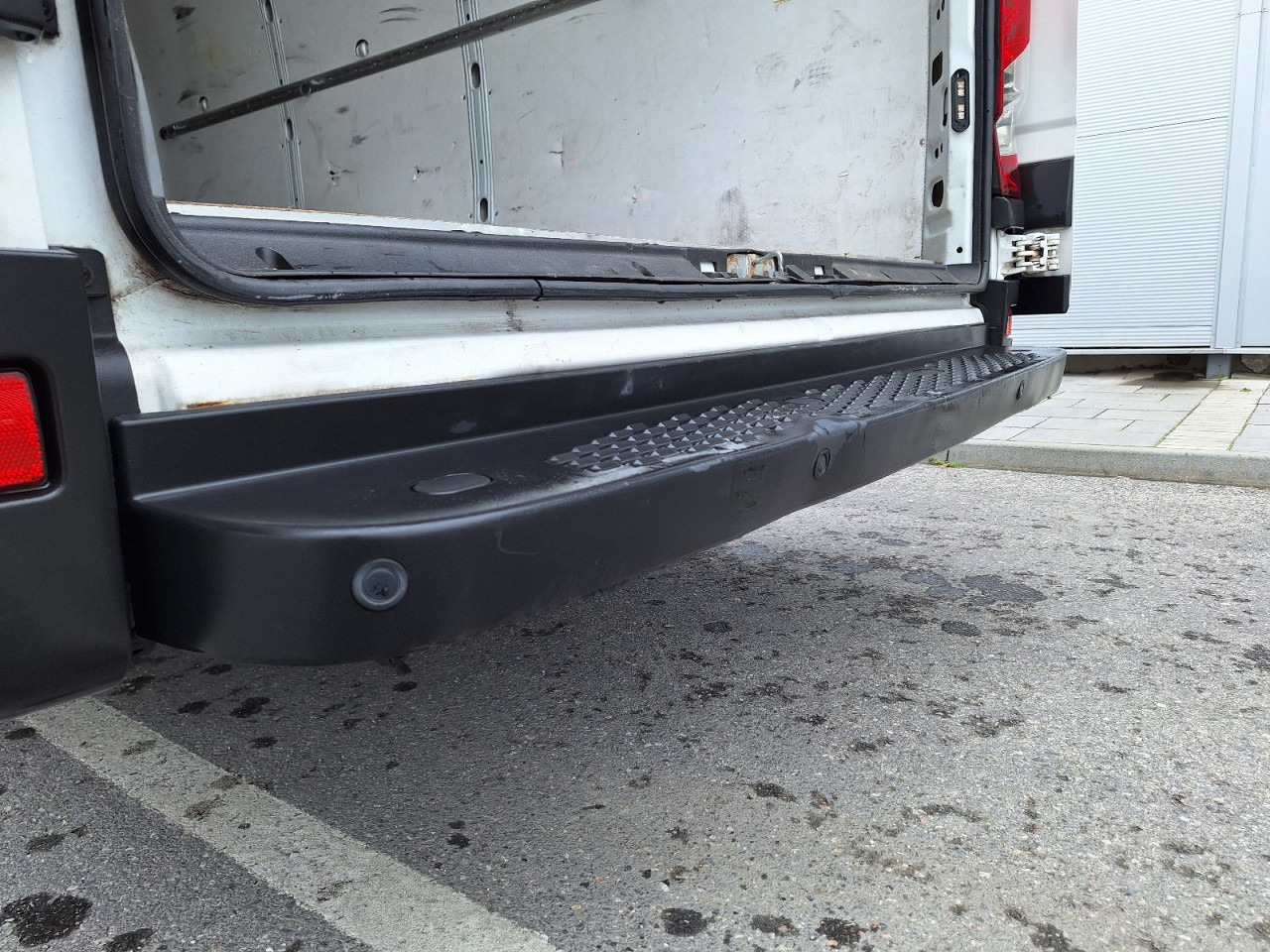 IVECO Daily ne postoji - Fourgon utilitaire: photos 2 IVECO Daily ne postoji - Fourgon utilitaire: photos 2