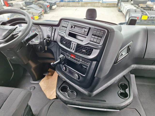 IVECO Massif ne postoji - Tracteur routier: photos 5 IVECO Massif ne postoji - Tracteur routier: photos 5
