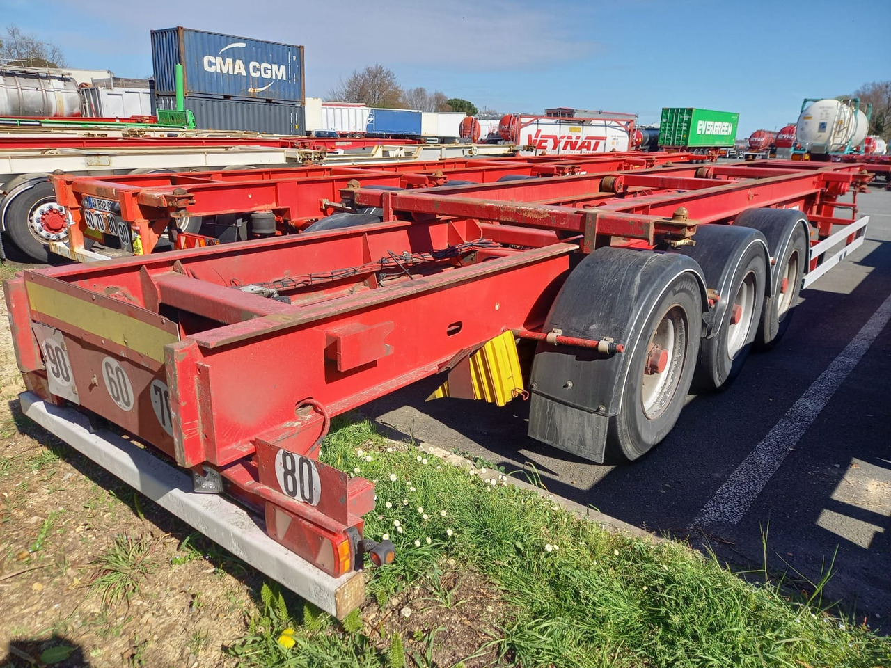 TROUILLET - Semi-remorque porte-conteneur/ Caisse mobile: photos 5 TROUILLET - Semi-remorque porte-conteneur/ Caisse mobile: photos 5