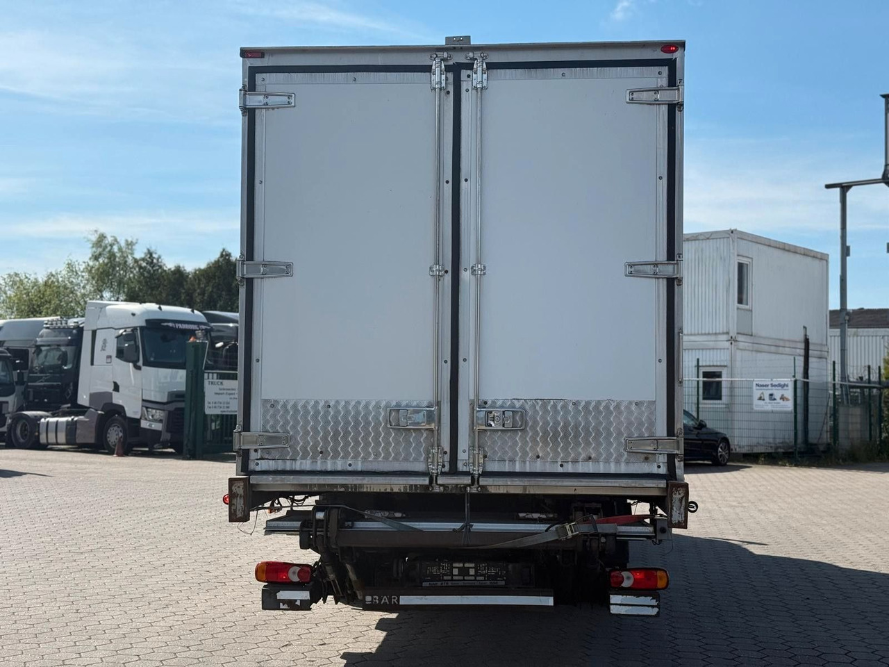 Volvo FL 240 Carrier Easy Cold+Hebebühne - Camion frigorifique: photos 3 Volvo FL 240 Carrier Easy Cold+Hebebühne - Camion frigorifique: photos 3