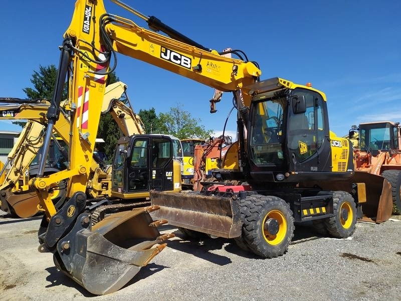 JCB JS 145 W - Pelle sur pneus: photos 1 JCB JS 145 W - Pelle sur pneus: photos 1