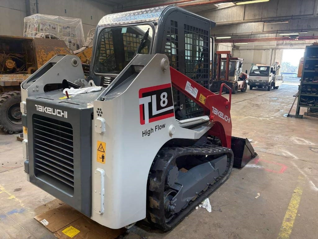 Takeuchi TL 8 - Mini chargeuse: photos 3 Takeuchi TL 8 - Mini chargeuse: photos 3