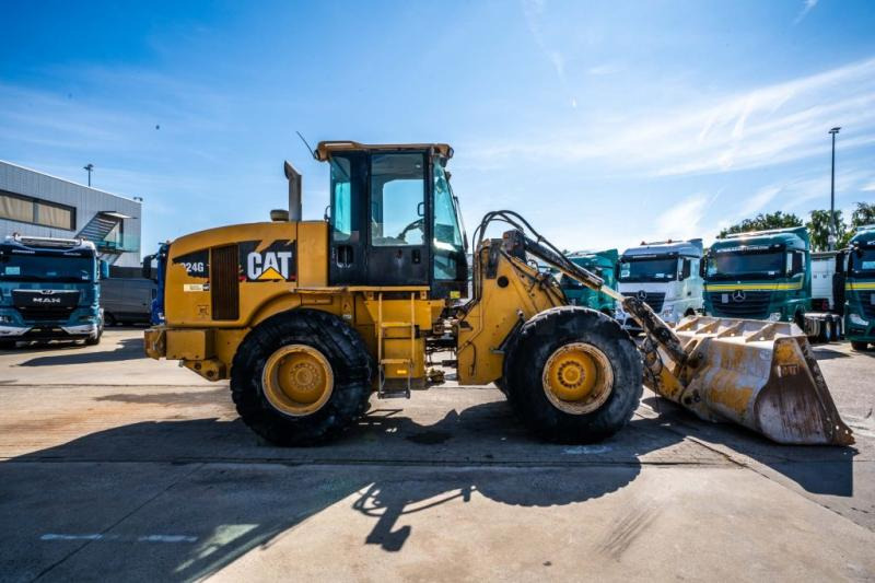 Caterpillar CAT 924G // GODET 3m3 - Chargeuse sur pneus: photos 3 Caterpillar CAT 924G // GODET 3m3 - Chargeuse sur pneus: photos 3