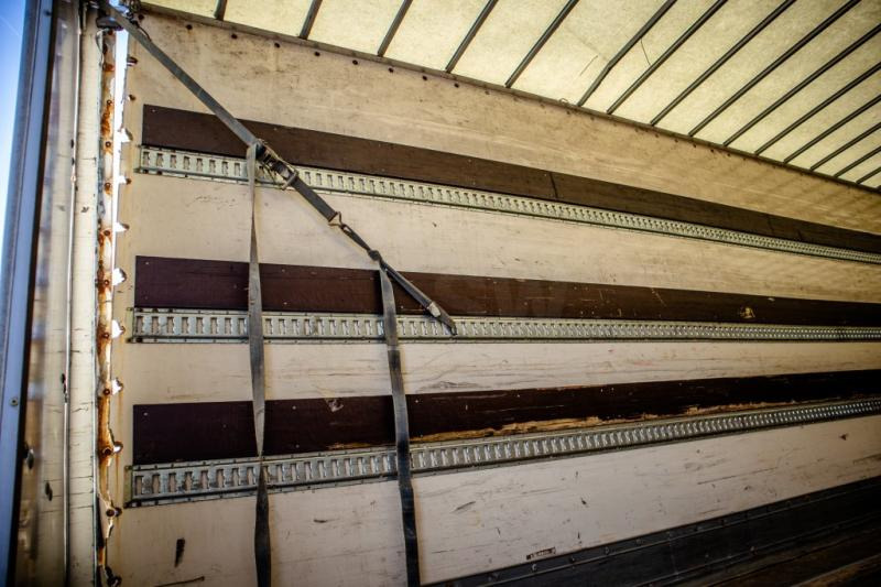 Crédit-bail Lecitrailer FOURGON+DHOLLANDIA Lecitrailer FOURGON+DHOLLANDIA: photos 6 Crédit-bail Lecitrailer FOURGON+DHOLLANDIA Lecitrailer FOURGON+DHOLLANDIA: photos 6