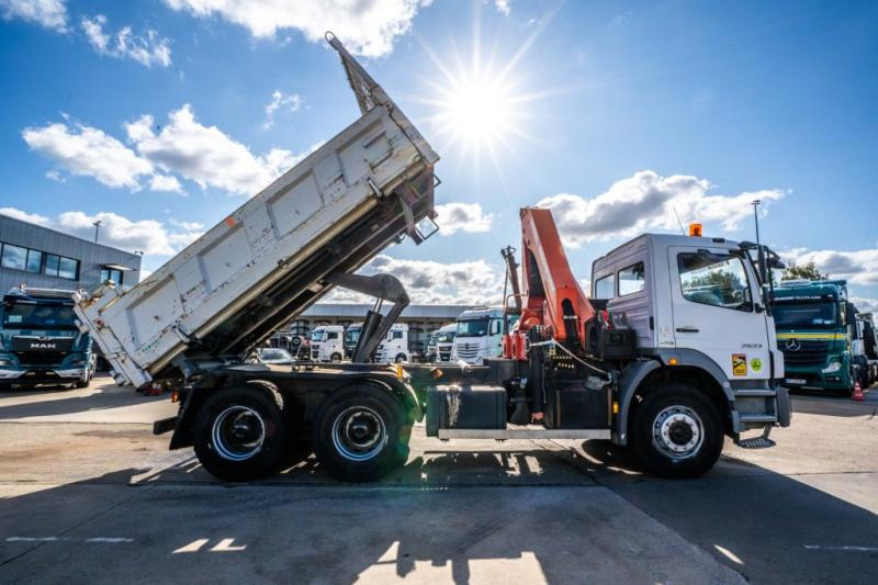Mercedes AXOR 2633+BIBENNE+PALFINGER 18T/m /3XHydr. - Camion benne, Camion grue: photos 3 Mercedes AXOR 2633+BIBENNE+PALFINGER 18T/m /3XHydr. - Camion benne, Camion grue: photos 3