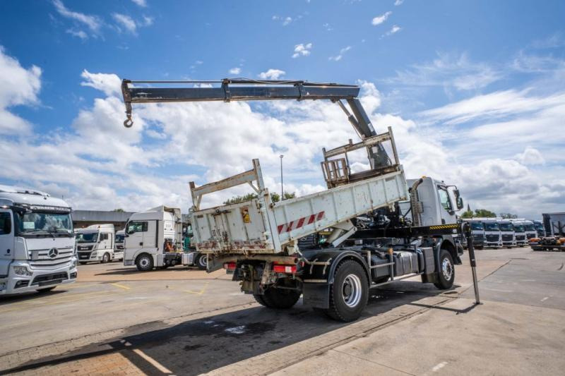 Renault KERAX 370 DXI + TRI BENNE+HIAB 16t/m + 2 EXT - Camion benne, Camion grue: photos 4 Renault KERAX 370 DXI + TRI BENNE+HIAB 16t/m + 2 EXT - Camion benne, Camion grue: photos 4