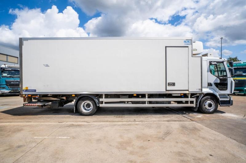 Renault MIDLUM 220 DXI (16t)+CARRIER+DHOLLANDIA +CARRIER - Camion frigorifique: photos 3 Renault MIDLUM 220 DXI (16t)+CARRIER+DHOLLANDIA +CARRIER - Camion frigorifique: photos 3
