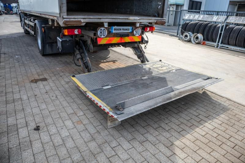 Crédit-bail Renault PREMIUM 340DXI+E5+HAYON Renault PREMIUM 340DXI+E5+HAYON: photos 6 Crédit-bail Renault PREMIUM 340DXI+E5+HAYON Renault PREMIUM 340DXI+E5+HAYON: photos 6