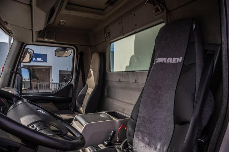 Crédit-bail Renault PREMIUM 340DXI+E5+HAYON Renault PREMIUM 340DXI+E5+HAYON: photos 9 Crédit-bail Renault PREMIUM 340DXI+E5+HAYON Renault PREMIUM 340DXI+E5+HAYON: photos 9