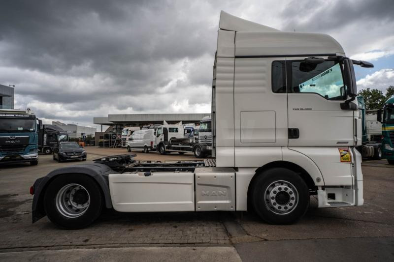 MAN TGX 18 460 XLX BLS+INTARDER - Tracteur routier: photos 3 MAN TGX 18 460 XLX BLS+INTARDER - Tracteur routier: photos 3