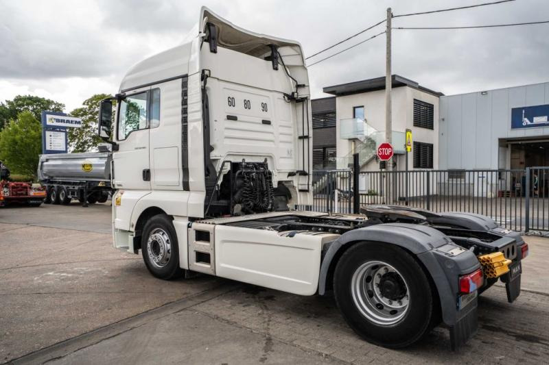 MAN TGX 18 460 XLX BLS+INTARDER - Tracteur routier: photos 5 MAN TGX 18 460 XLX BLS+INTARDER - Tracteur routier: photos 5