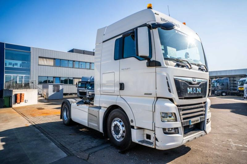 MAN TGX 18.500 XLX BLS+INTARDER+KIPHYDR. - Tracteur routier: photos 2 MAN TGX 18.500 XLX BLS+INTARDER+KIPHYDR. - Tracteur routier: photos 2