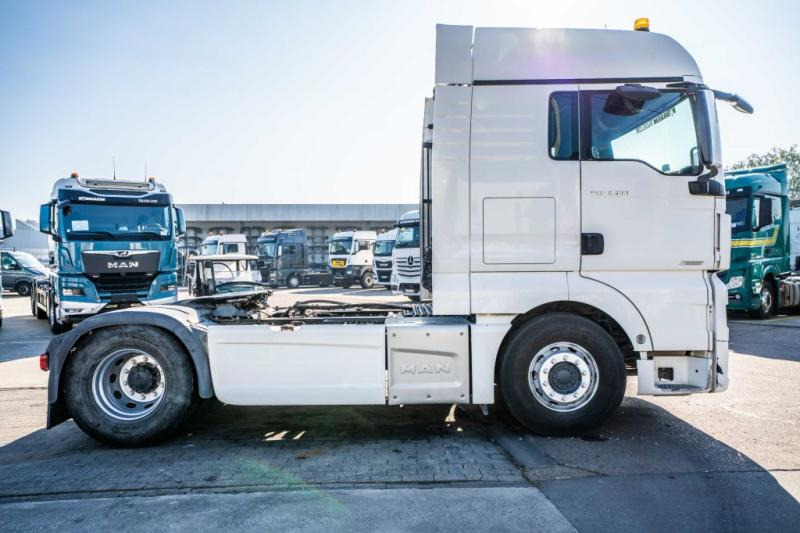 MAN TGX 18.500 XLX BLS+INTARDER+KIPHYDR. - Tracteur routier: photos 3 MAN TGX 18.500 XLX BLS+INTARDER+KIPHYDR. - Tracteur routier: photos 3