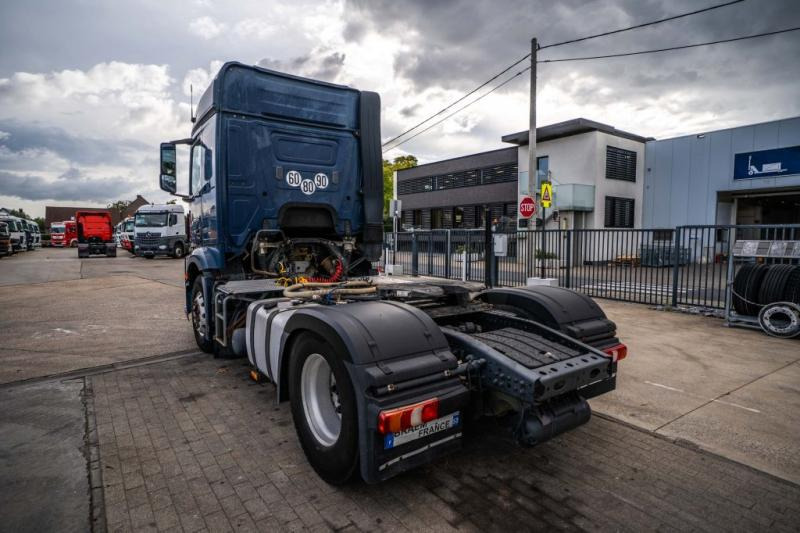 Mercedes ACTROS 1843 LS + HYDRAULIQUE - Tracteur routier: photos 3 Mercedes ACTROS 1843 LS + HYDRAULIQUE - Tracteur routier: photos 3