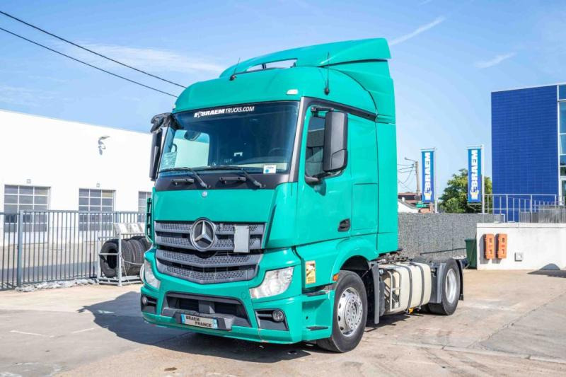 Mercedes ACTROS 1845 LS - Tracteur routier: photos 1 Mercedes ACTROS 1845 LS - Tracteur routier: photos 1