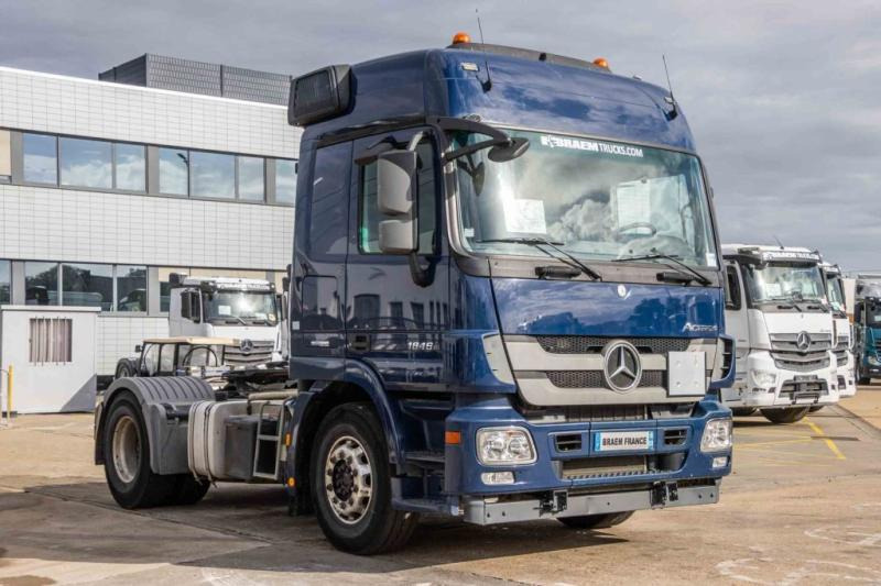Mercedes ACTROS 1846 LS-MP3+HYDR.+ADR - Tracteur routier: photos 3 Mercedes ACTROS 1846 LS-MP3+HYDR.+ADR - Tracteur routier: photos 3
