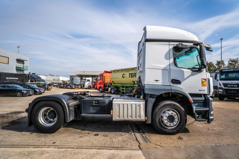 Mercedes AROCS 1843 LS ( NO ACTROS) - Tracteur routier: photos 3 Mercedes AROCS 1843 LS ( NO ACTROS) - Tracteur routier: photos 3