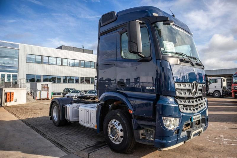 Mercedes AROCS 1843 LS ( NO ACTROS) +HYDRAULIQUE - Tracteur routier: photos 2 Mercedes AROCS 1843 LS ( NO ACTROS) +HYDRAULIQUE - Tracteur routier: photos 2