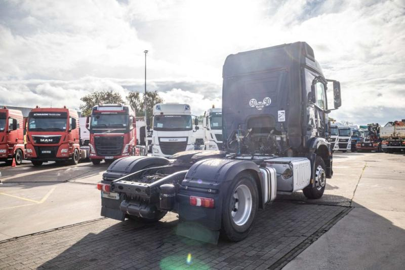 Mercedes AROCS 1843 LS ( NO ACTROS) +HYDRAULIQUE - Tracteur routier: photos 3 Mercedes AROCS 1843 LS ( NO ACTROS) +HYDRAULIQUE - Tracteur routier: photos 3