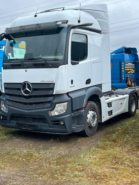 Mercedes-Benz Actros 1846 5 L-Fahrerhaus - Tracteur routier: photos 1 Mercedes-Benz Actros 1846 5 L-Fahrerhaus - Tracteur routier: photos 1