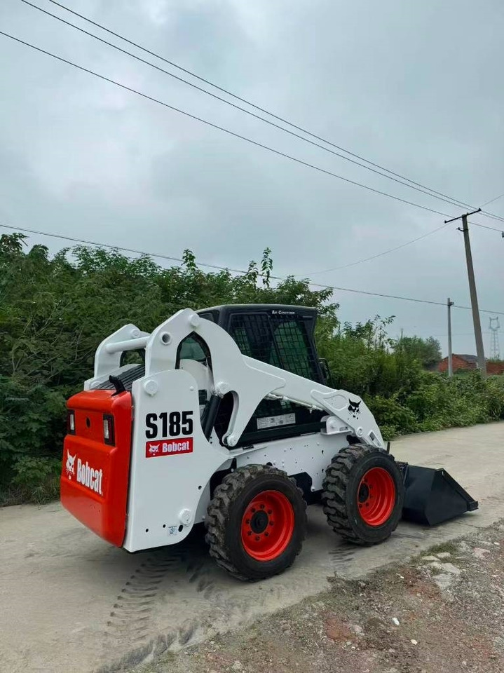 Bobcat S 185 - Pelle sur chenille: photos 5 Bobcat S 185 - Pelle sur chenille: photos 5