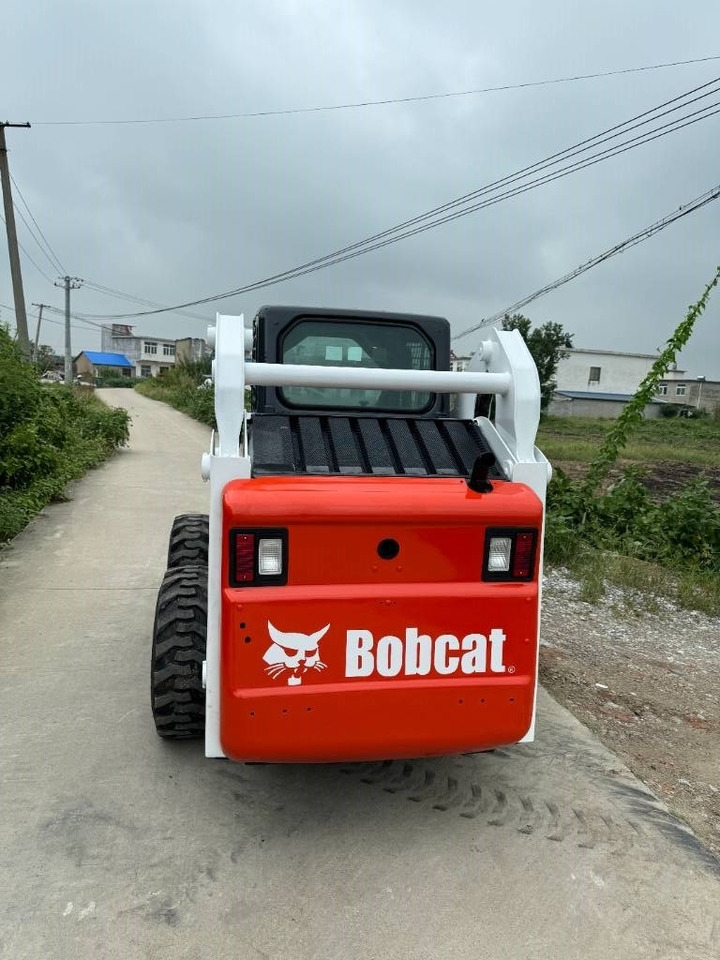 Bobcat S 185 - Pelle sur chenille: photos 4 Bobcat S 185 - Pelle sur chenille: photos 4