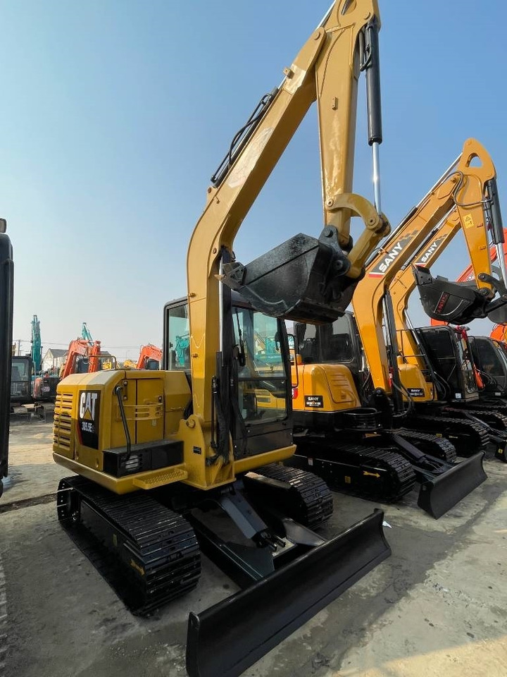 CAT 305.5E2 - Mini pelle: photos 2 CAT 305.5E2 - Mini pelle: photos 2