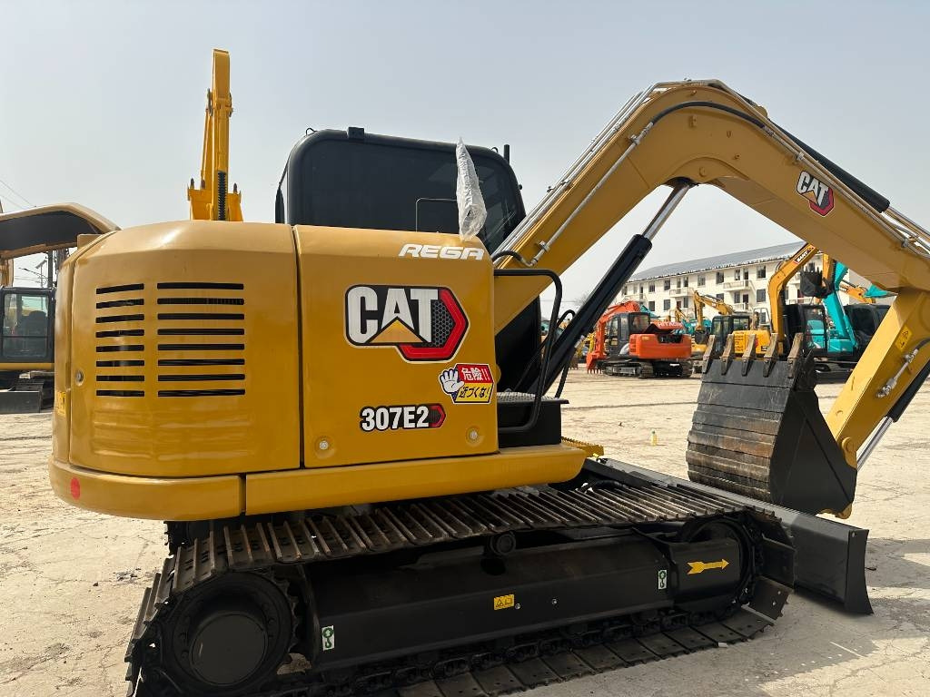 CAT 307E2 - Mini pelle: photos 1 CAT 307E2 - Mini pelle: photos 1