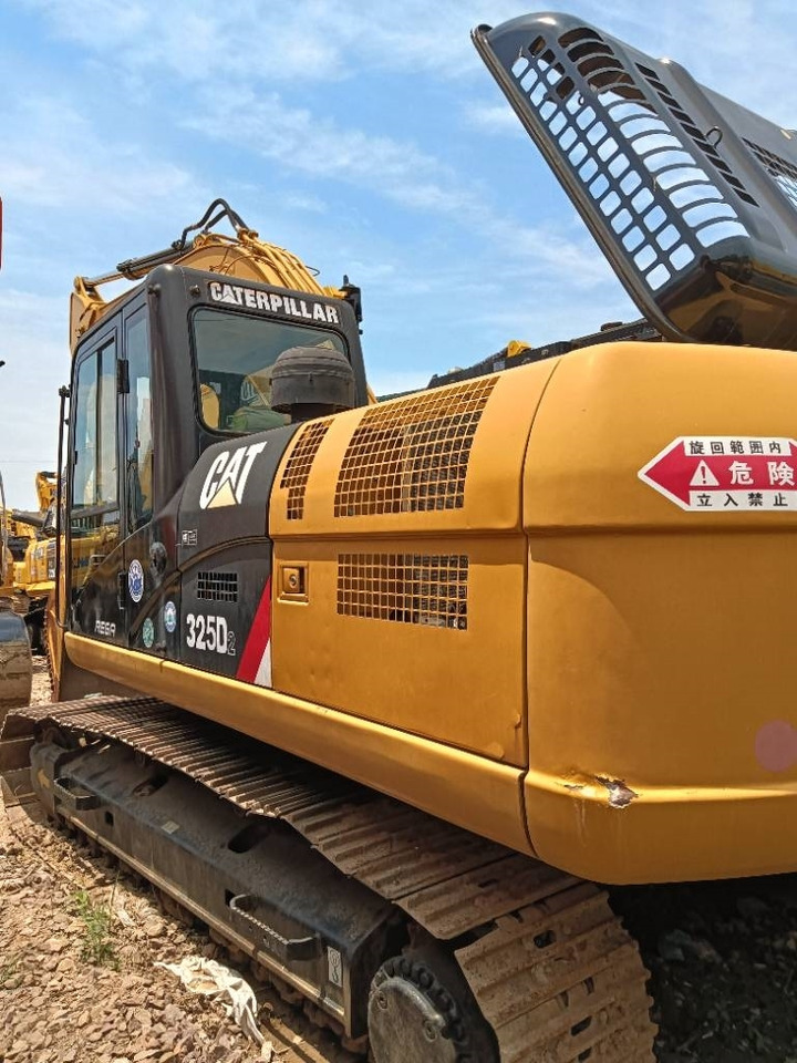 CAT 325 D - Pelle sur chenille: photos 4 CAT 325 D - Pelle sur chenille: photos 4