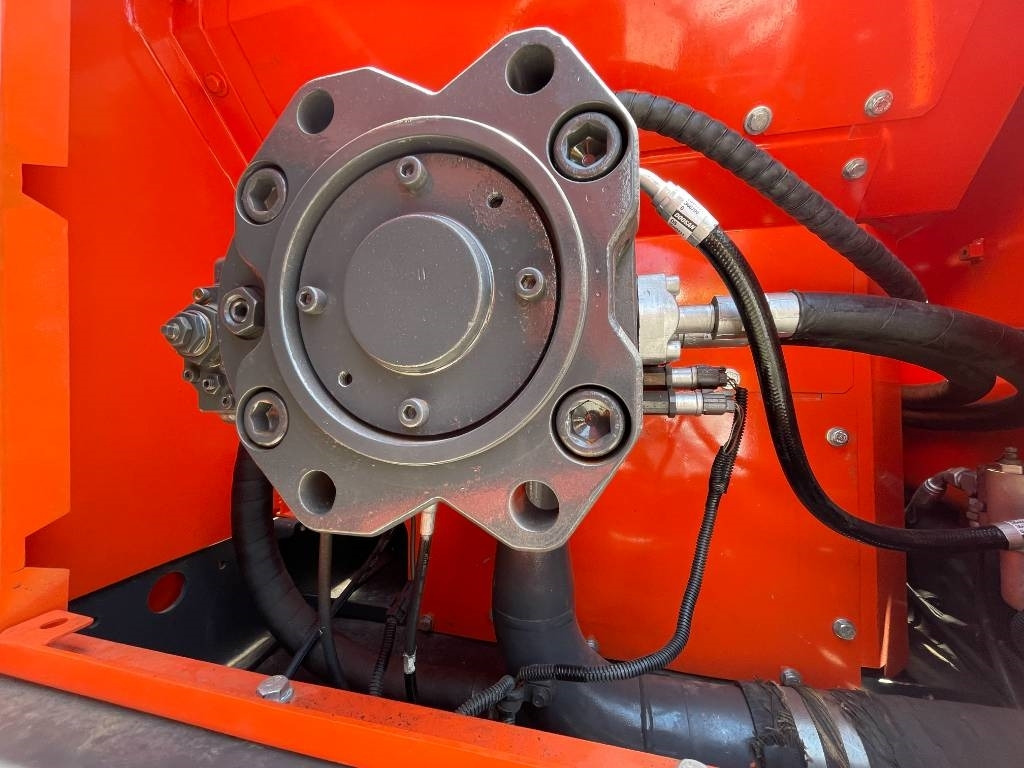 Doosan DX 300 - Pelle sur chenille: photos 5 Doosan DX 300 - Pelle sur chenille: photos 5