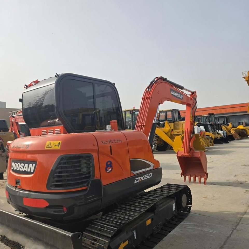 Doosan DX 60 - Mini pelle: photos 5 Doosan DX 60 - Mini pelle: photos 5