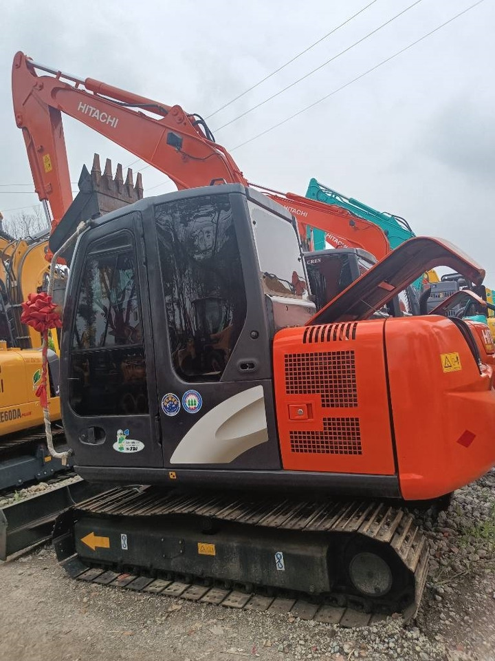 Hitachi ZX 60 - Pelle sur chenille: photos 2 Hitachi ZX 60 - Pelle sur chenille: photos 2