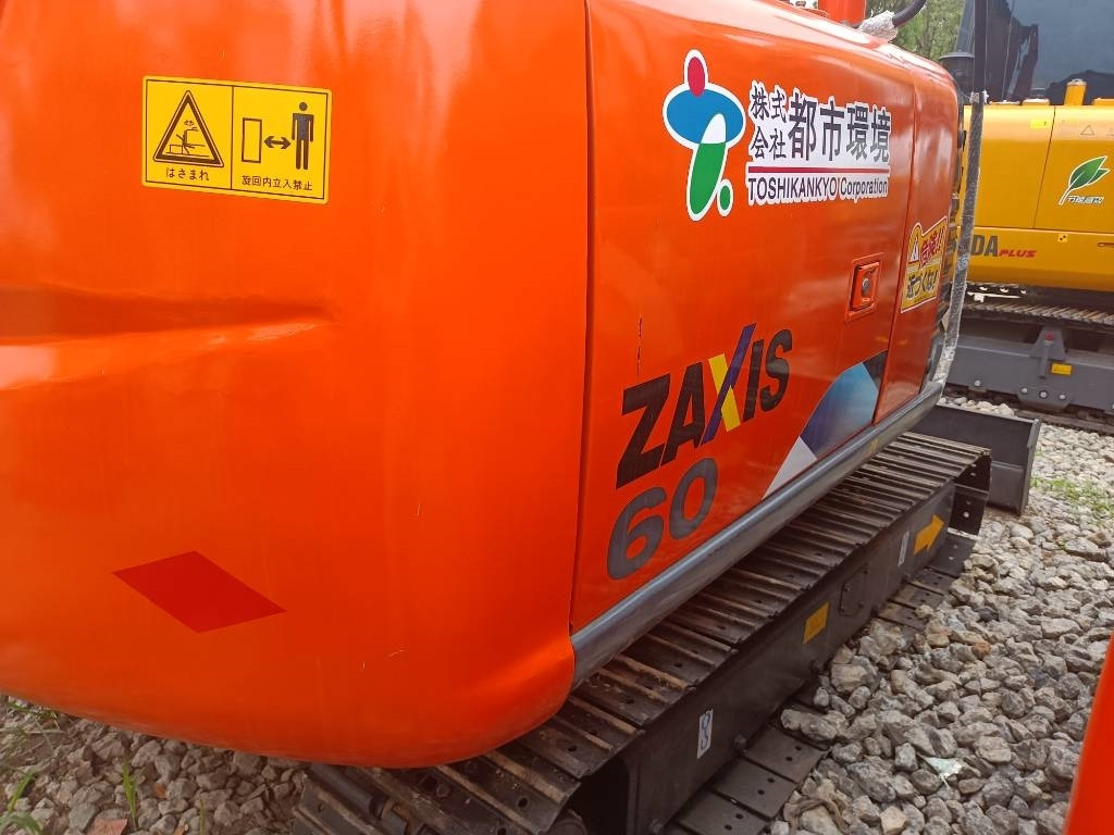Hitachi ZX 60 - Pelle sur chenille: photos 5 Hitachi ZX 60 - Pelle sur chenille: photos 5
