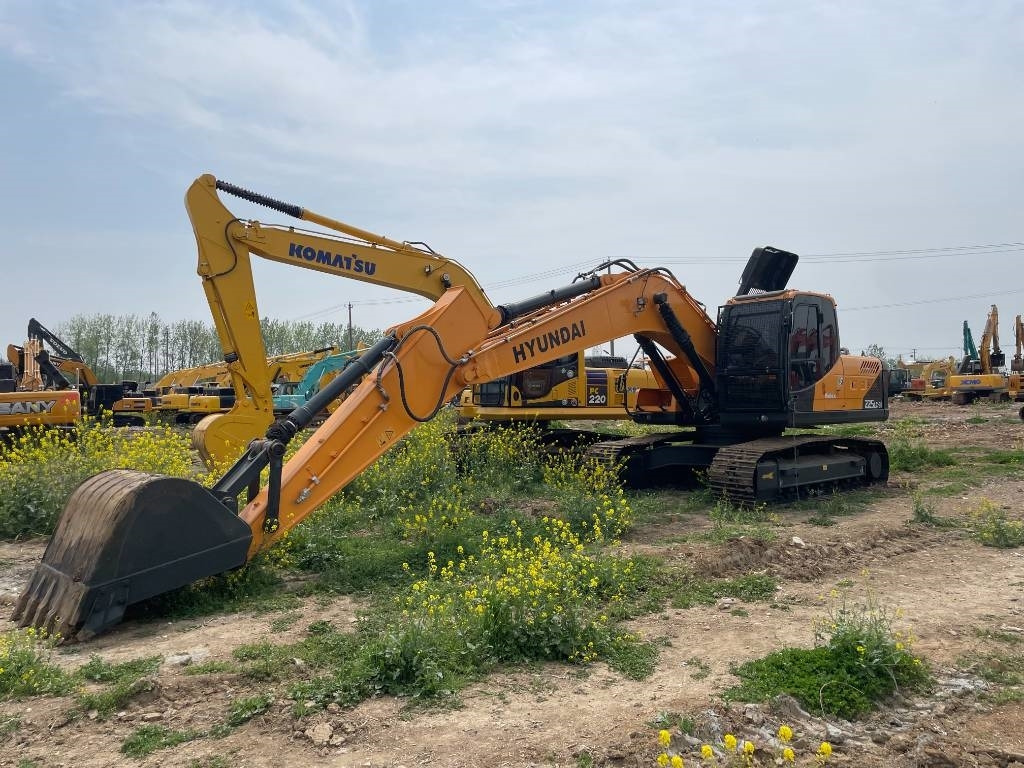 Hyundai 225LC-9S - Pelle sur chenille: photos 3 Hyundai 225LC-9S - Pelle sur chenille: photos 3